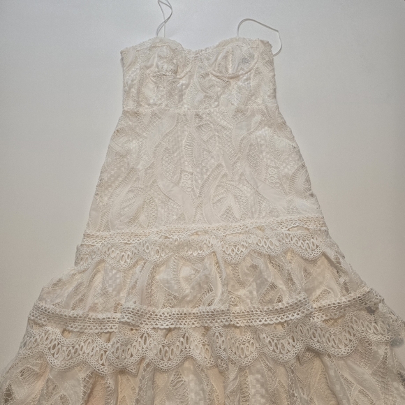 PatBo Aura Lace Flutter Midi Dress Sweetheart Sleeveless Back Zipper Size 10 - Picture 2 of 15